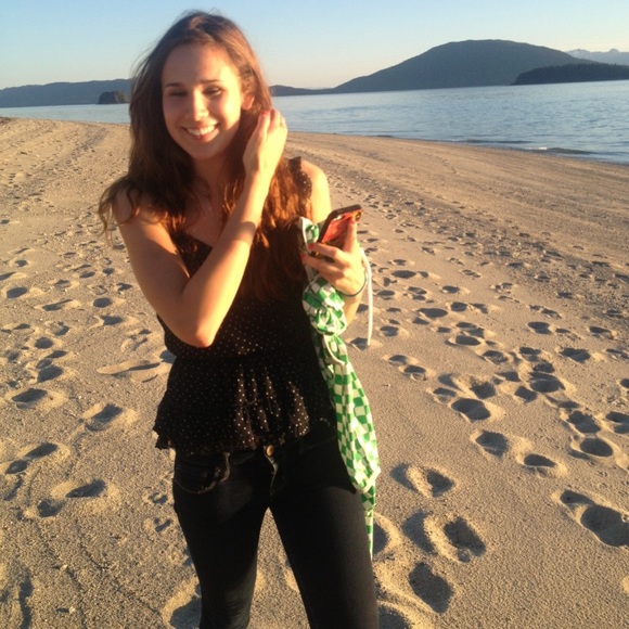 Meet your Posher, Heather - Picture 4 of 6